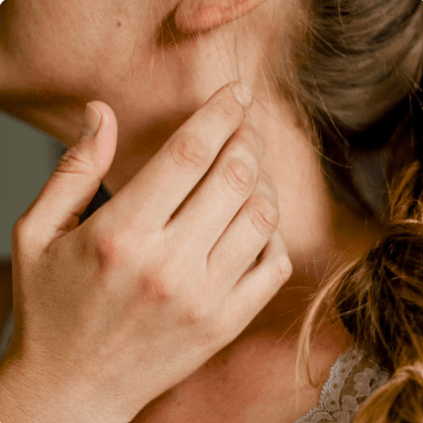 Aplikacja kremu Relivital na skórę